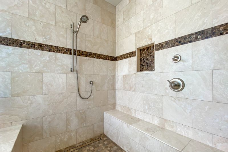 Shower with Built-In Niche Storage